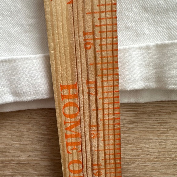 PAIGE White Denim Cuff Hem Bermuda Shorts Women's Size 28 - Picture 6 of 8